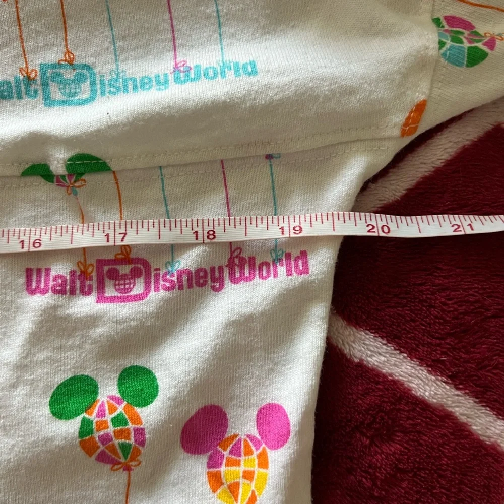 NWOT Colorful Balloon Print Disney Spirit Jersey XS - Picture 10 of 10